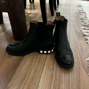 Black Chelsea Boots with Pearls